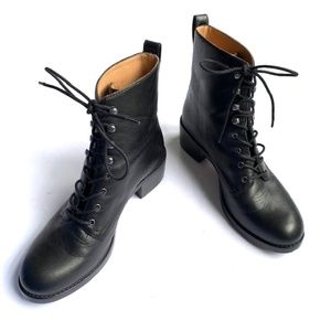 Madewell Black Patti Lace-Up Boots.